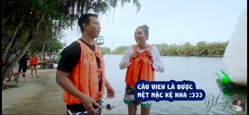 vo hoang yen tuyen bo "se block het fan" khi lien tuc bi day nga xuong song hinh 1