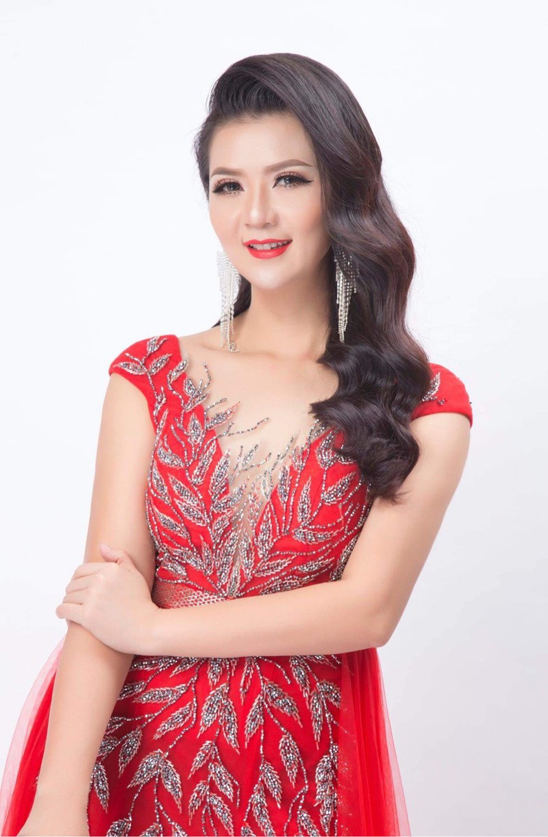 ca si trieu trang nhan ky luc guinness viet nam vi ra 9 album cung luc hinh 3