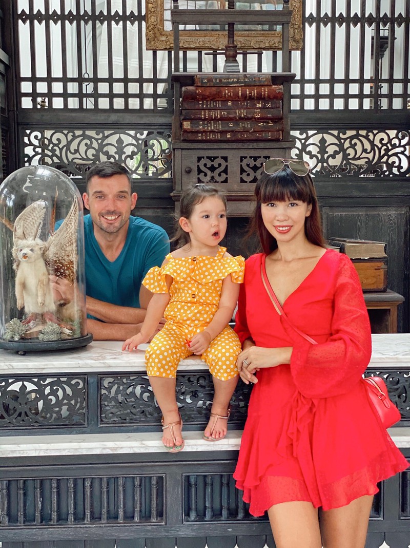 sieu mau ha anh: "4 nam ket hon, chung toi van rung dong nhu thuo ban dau" hinh 1