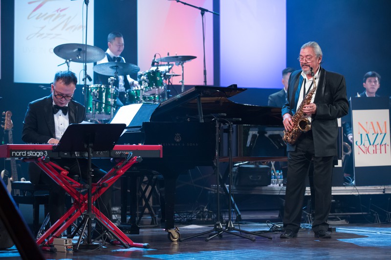 "bo gia" quyen van minh, tung duong "khuay tung" nhac jazz hinh 3