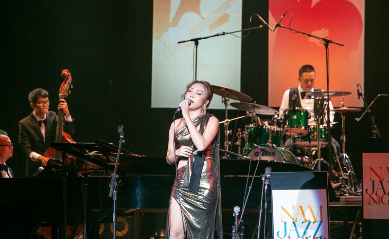 "bo gia" quyen van minh, tung duong "khuay tung" nhac jazz hinh 4