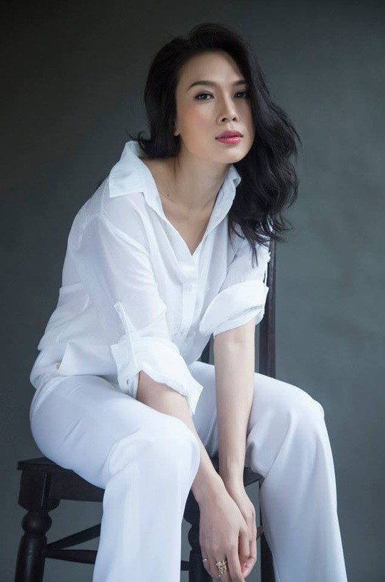 chuyen showbiz: my tam len tieng truoc tin don mang thai voi tinh tre hinh 1