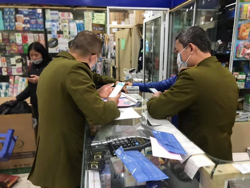 xu ly ra sao voi nguoi ban pha gia khau trang chong cum corona? hinh 1