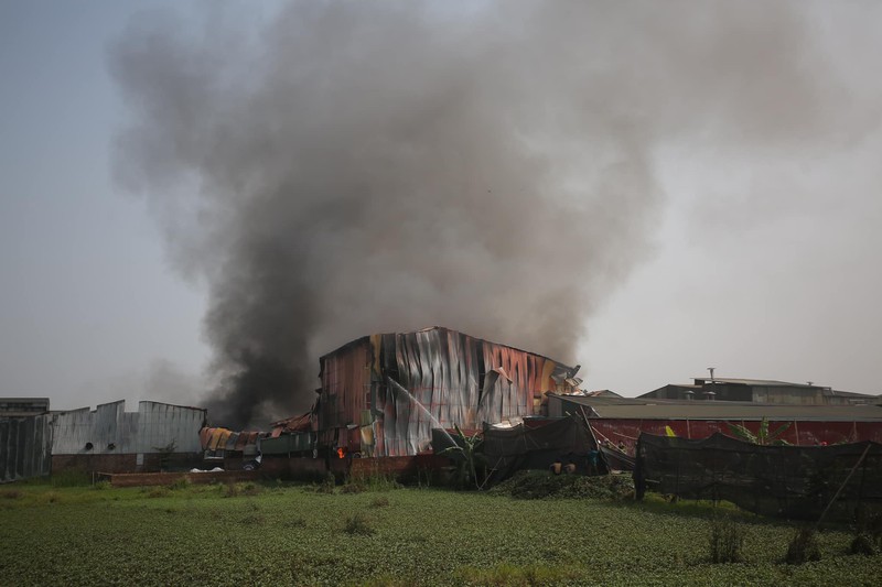 chay lon thieu rui nha xuong rong 2000m2 tai ha noi hinh 15