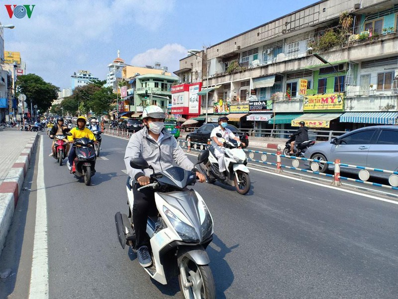 cuoi tuan nang nong len dinh co noi dat 42 do c hinh 1
