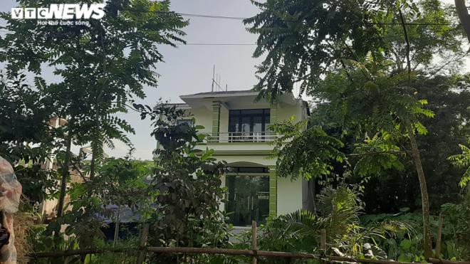 hoa binh chi tra ho tro covid-19: ho ngheo bi bo quen, ho giau hoa ngheo hinh 4