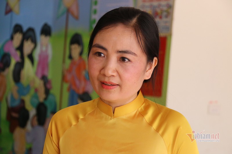 lo con chiu nong, phu huynh truong lang dong loat xin lap dieu hoa hinh 2