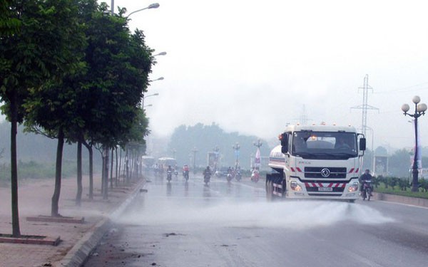 y kien trai chieu ve viec chi hon 100 ty rua duong o ha noi hinh 2