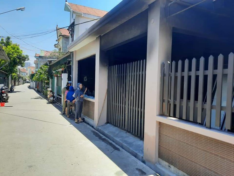mau thuan voi vo cu, mua xang ve dot nha me vo hinh 2