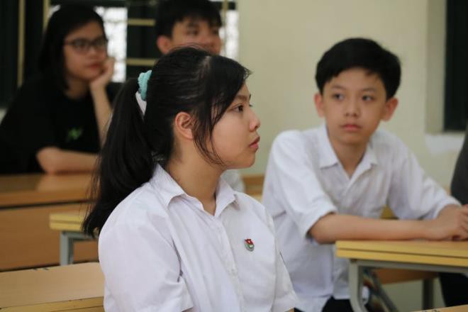hom nay, ha noi cong bo dap an de thi vao lop 10 cong lap hinh 1