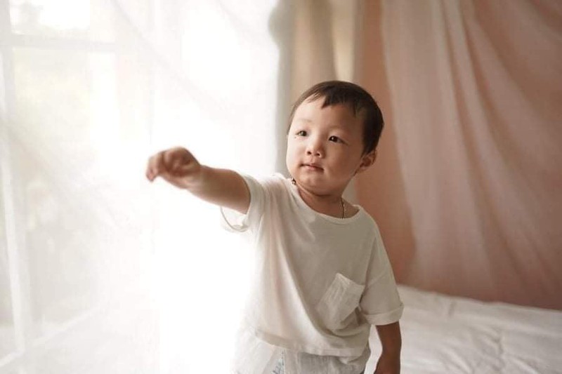 dac diem nhan dang doi tuong nghi van vu be trai mat tich o tp bac ninh hinh 2