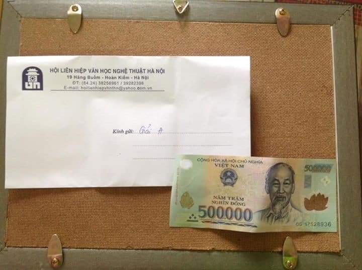van nghe si ngo ngang vi giai nhat sang tac vhnt "qua tuong trung" hinh 1