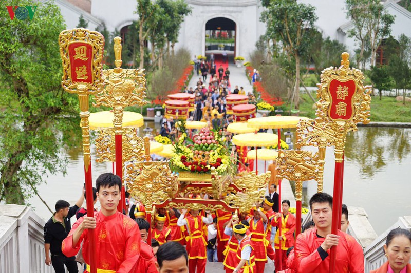 nhung le hoi doc dao khong the bo qua trong thang gieng hinh 10