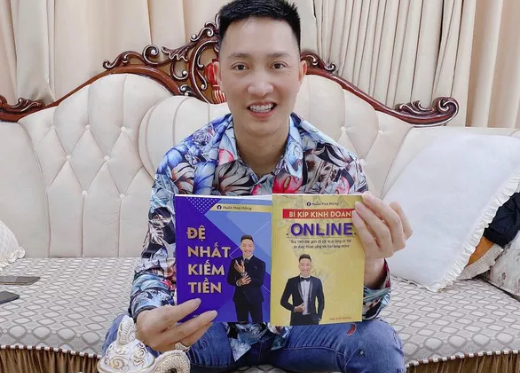 sach cua "huan hoa hong" la tai lieu phat tan trai phep hinh 1