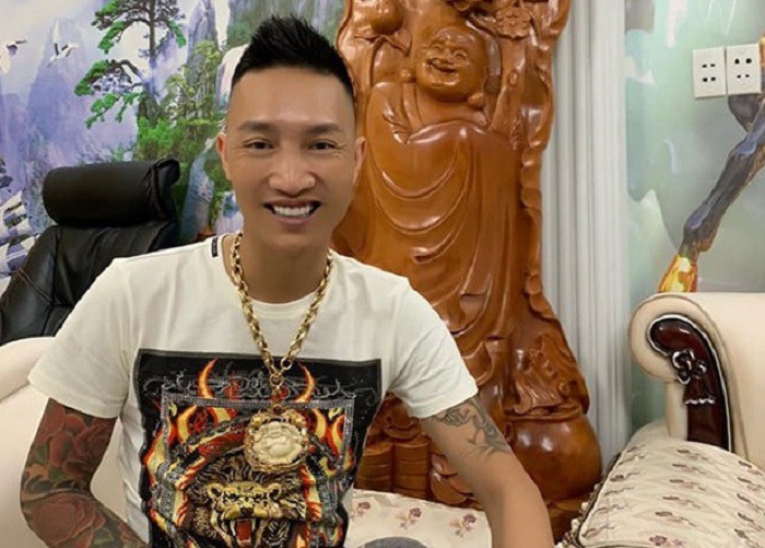 "huan hoa hong" va "sach" lau, phat ngon bua bai co bi xu ly hinh su? hinh 3