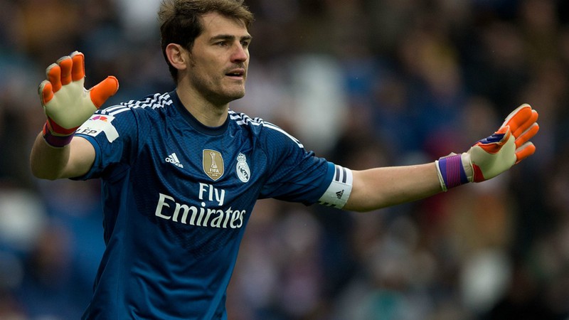 doi hinh trong mo cua david silva: ro "beo" da cap voi messi hinh 2