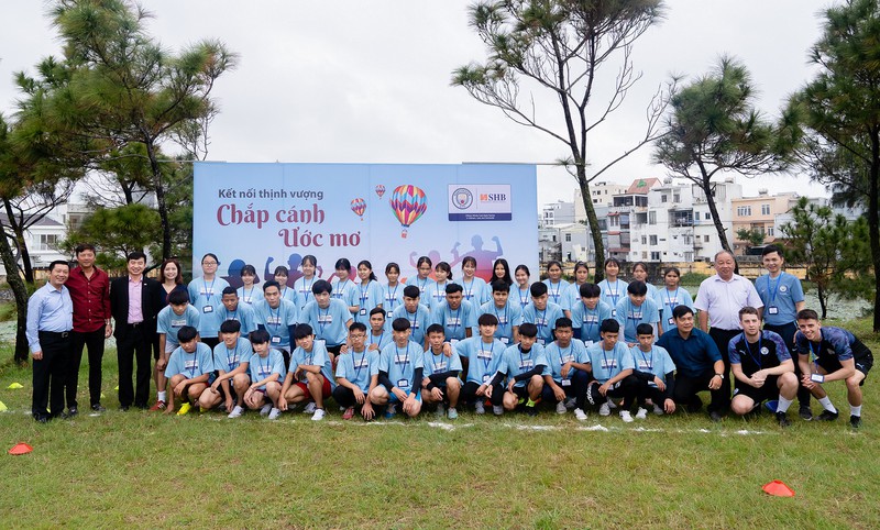 man city va chuong trinh chap canh, truyen lua cho uoc mo viet hinh 1