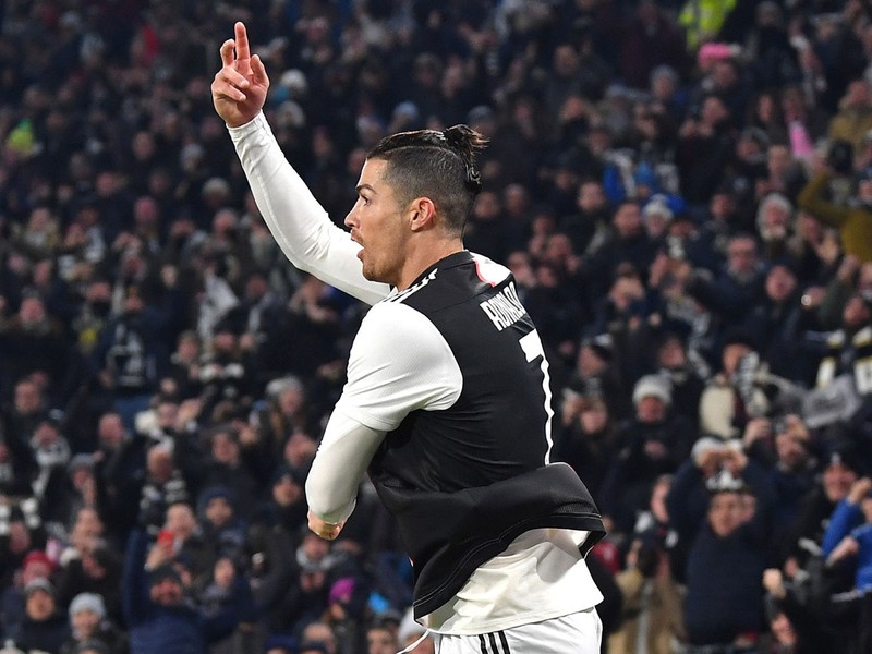 tuong thuat juventus 3-1 roma coppa italia: ronaldo toa sang hinh 1