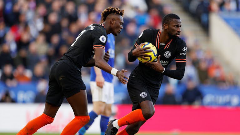 tuong thuat leicester city 2-2 chelsea: cai "dau vang" cua antonio rudiger hinh 1