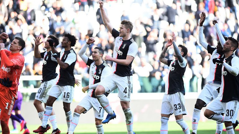 tuong thuat juventus 3-0 fiorentina: ronaldo ghi cu dup hinh 1