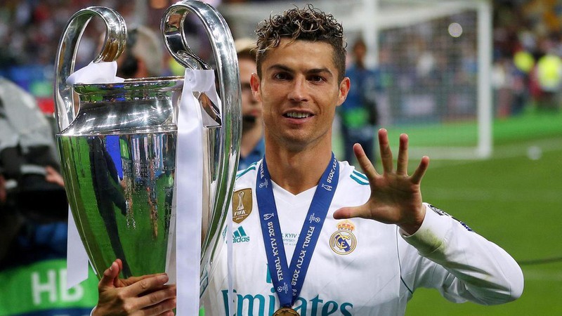 ronaldo - ke bien tuoi tac thanh nhung con so vo nghia hinh 3