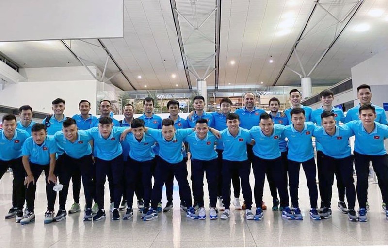 dt futsal viet nam sang tay ban nha tap huan chuan bi cho giai chau a hinh 1