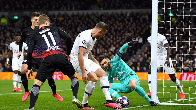 truc tiep tottenham vs rb leipzig: cho hlv mourinho tro tai hinh 7