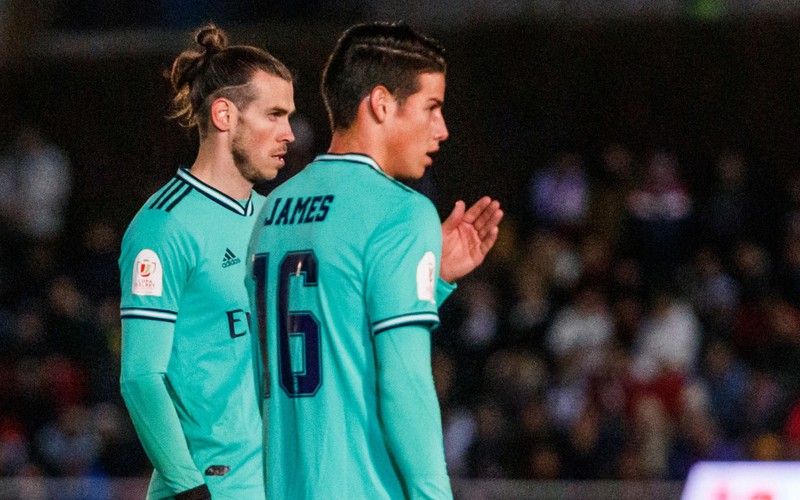 real madrid song lay lat: cuoc cach mang chua triet de cua zizou hinh 3