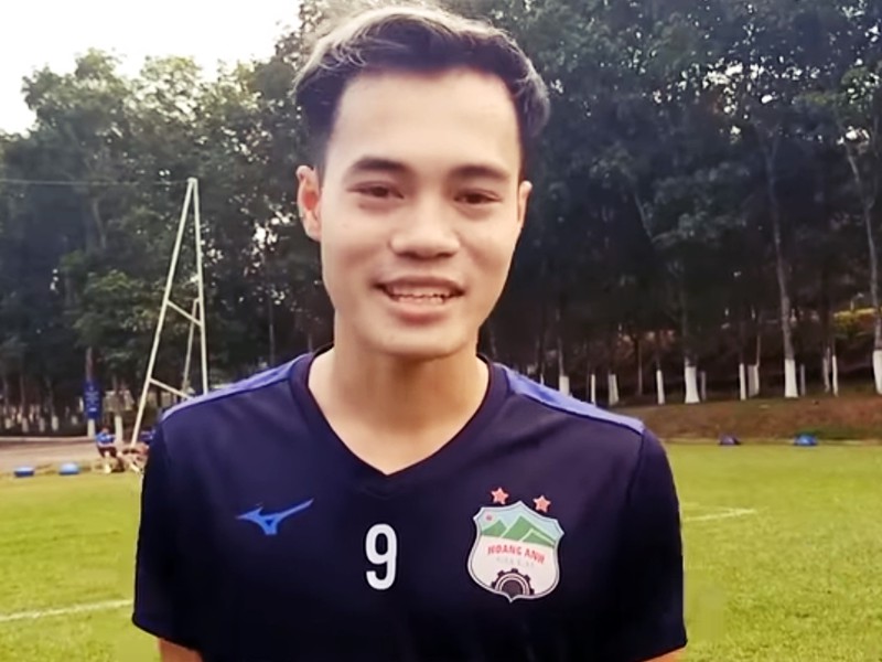 van toan "doa dam" que ngoc hai trong ngay sinh nhat hinh 1