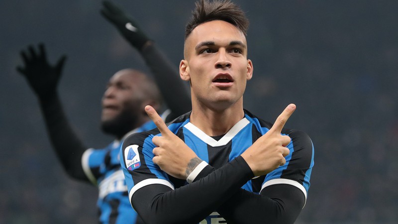 mu quyet dau voi barca o thuong vu mua lautaro martinez hinh 1