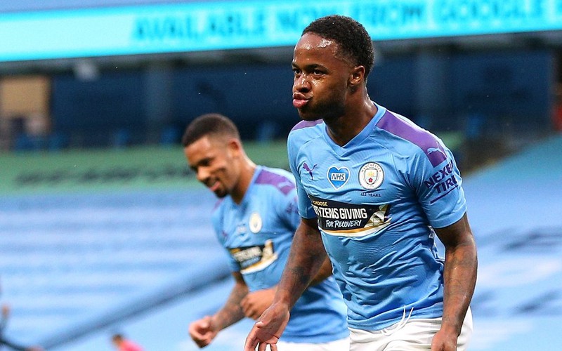 ket qua bong da man city 3-0 arsenal da bu vong 28 premier league hinh 1