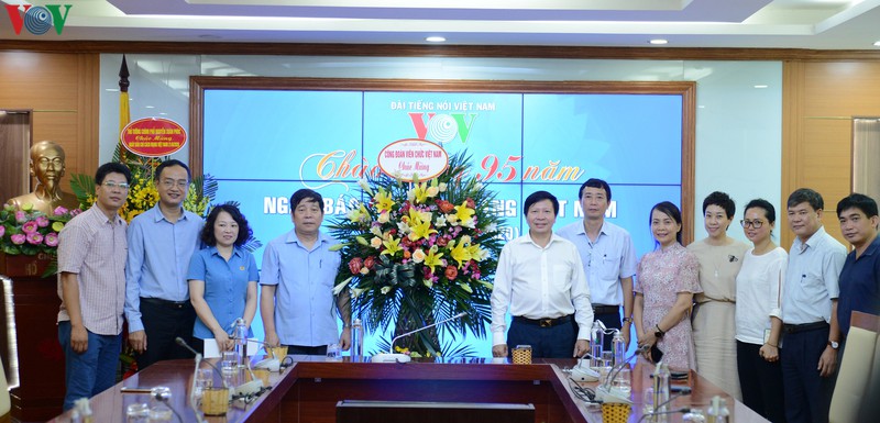 cac co quan chuc mung vov nhan ngay bao chi cach mang viet nam hinh 13