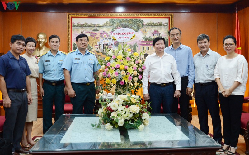 cac co quan chuc mung vov nhan ngay bao chi cach mang viet nam hinh 12