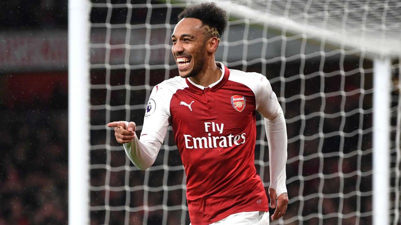 neu roi arsenal, aubameyang co dang bi coi la ke phan boi? hinh 1
