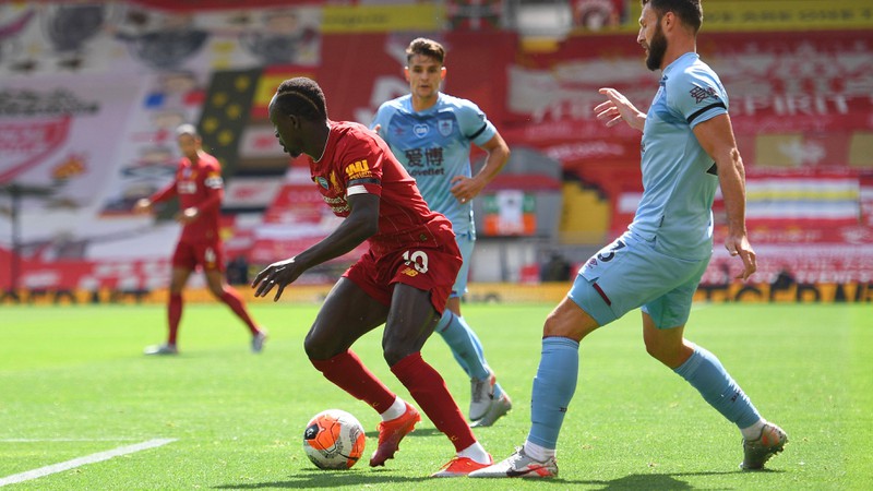 ket qua bong da liverpool 1-1 burnley vong 35 premier league 2019/2020 hinh 1