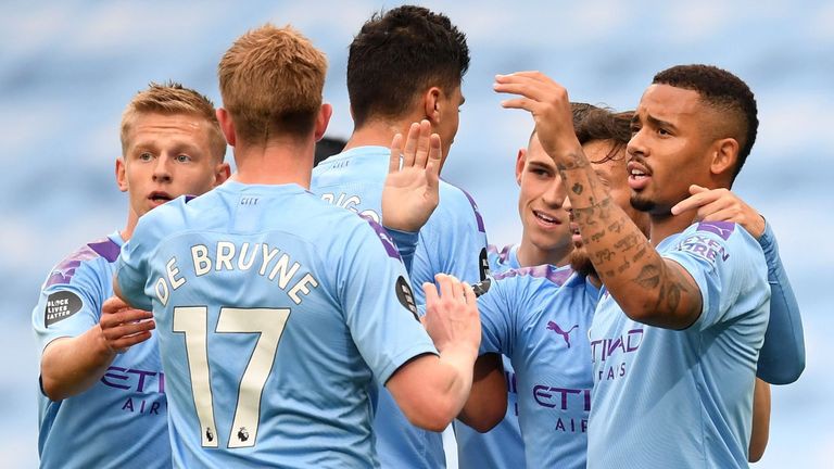 cas do bo lenh cam, man city van duoc du cup chau au hinh 1