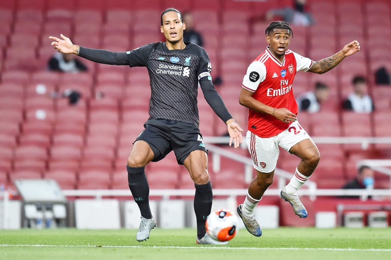 liverpool het co hoi xo do ky luc cua man city sau tran thua arsenal hinh 1