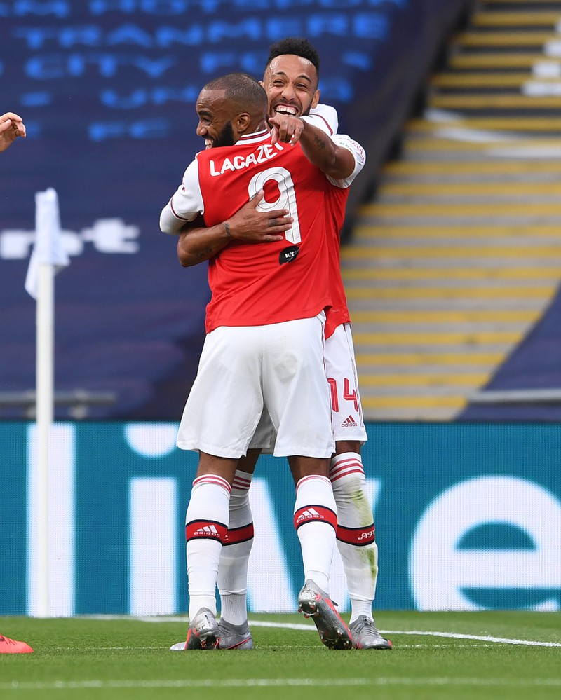 truc tiep arsenal vs man city ban ket fa cup 2019/2020 hinh 2