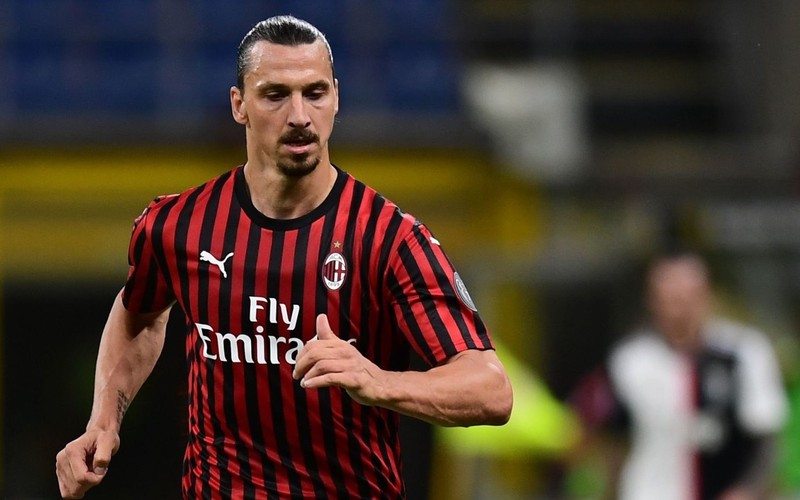 ibrahimovic di vao lich su sau tran ac milan 3-0 cagliari hinh 1