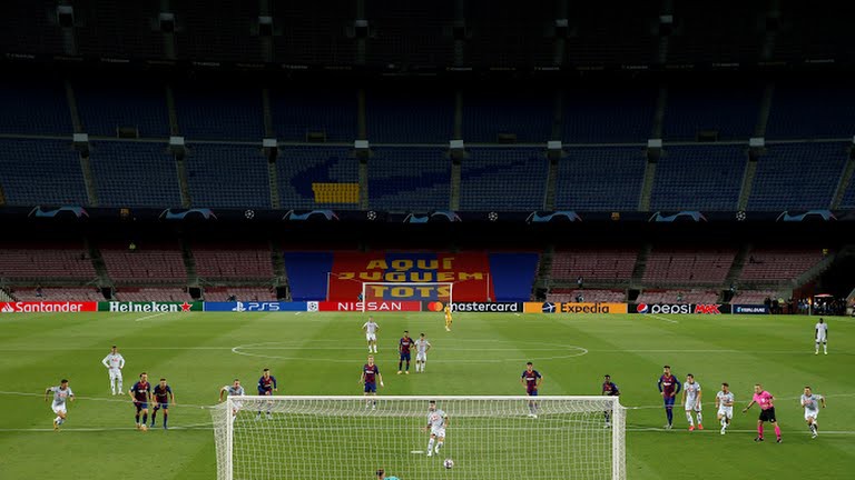 truc tiep barca vs napoli luot ve vong 1/8 champions league 2019/2020 hinh 2