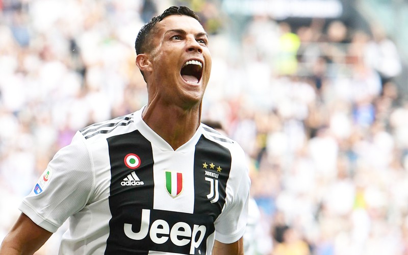 ronaldo va nhung cau thu kiem tien gioi nhat the gioi nam 2020 hinh 1