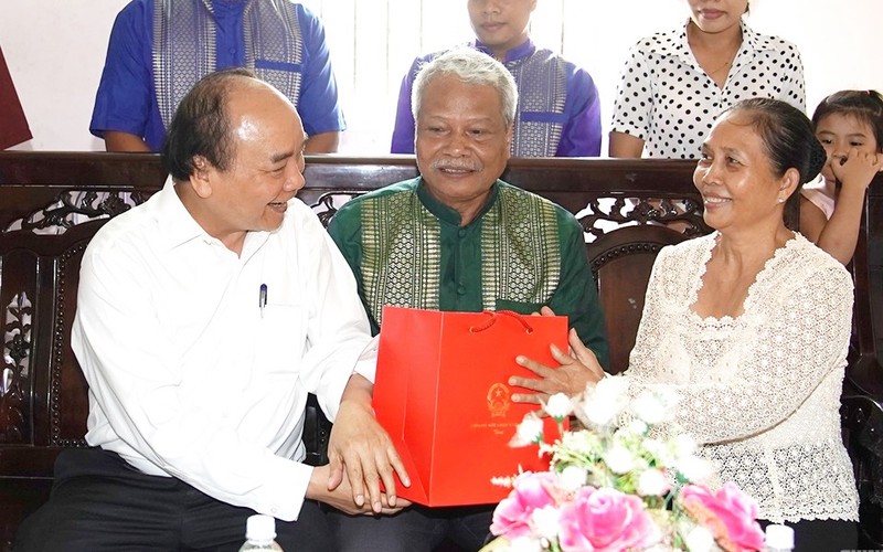 thu tuong tham, chuc tet hoc vien phat giao nam tong khmer hinh 2