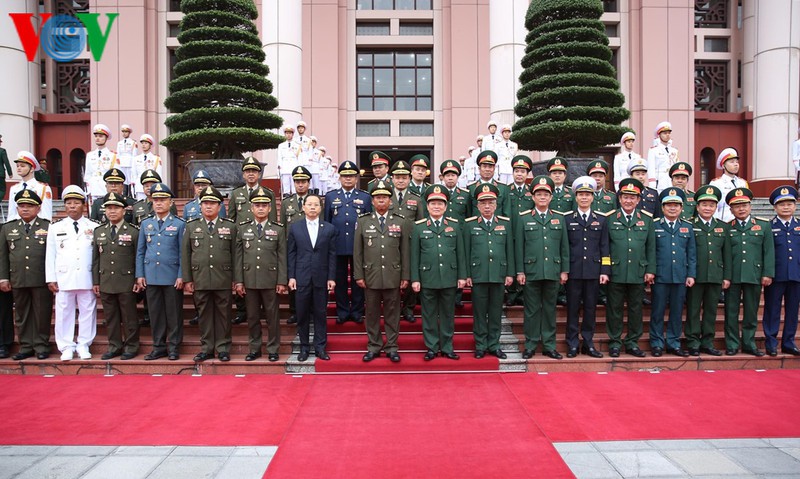 bo truong ngo xuan lich don bo truong quoc phong lao va campuchia hinh 4