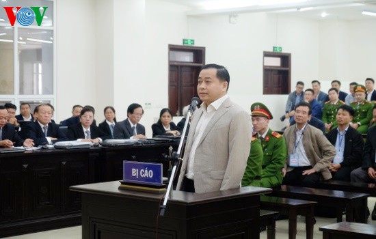 phan van anh vu: "bi cao chi la nguoi di mua thi lam gi nen toi?" hinh 1