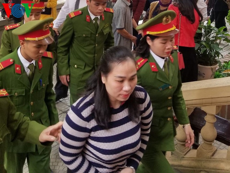 nong 24h: cuu thuong uy cong an "gai ma tuy" bi tuyen 7 nam tu hinh 2