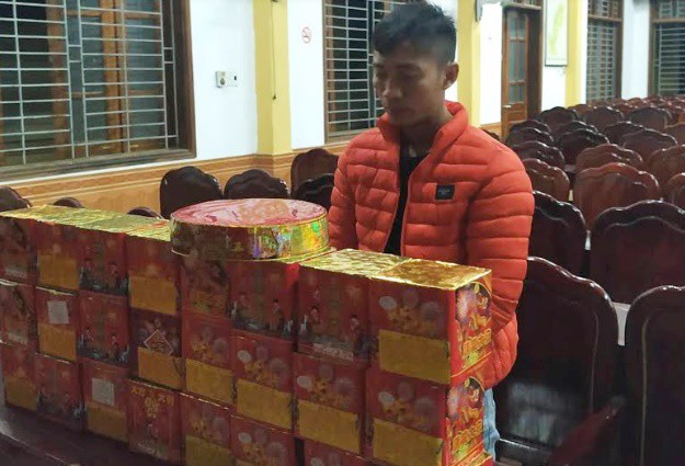 mua phao tu ha noi dua ve ha tinh ban kiem loi hinh 1