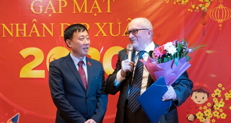 tet cong dong am ap tai thu phu vung urals cua lien bang nga  hinh 1