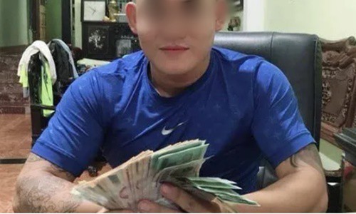 ngay can tet, mua hay ban tien gia deu dung truoc an phat tu hinh 1
