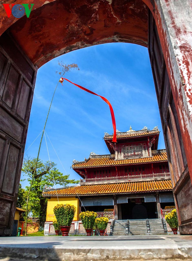 co do hue tho mong sang mung 1 tet hinh 5