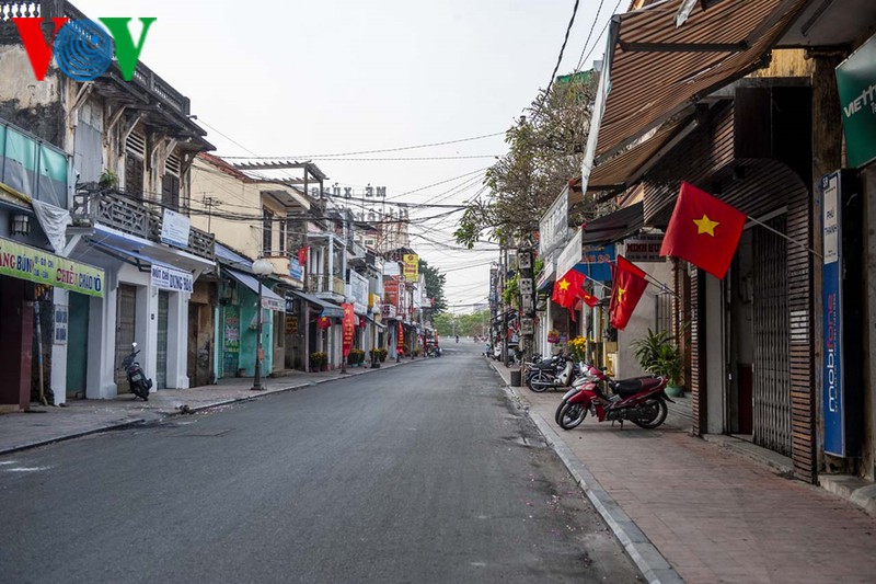 co do hue tho mong sang mung 1 tet hinh 3